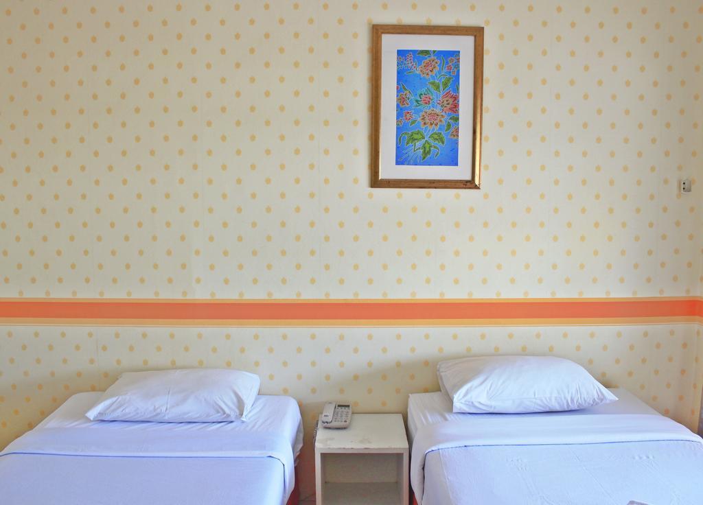 Be Fine Guesthouse Пхукет Экстерьер фото