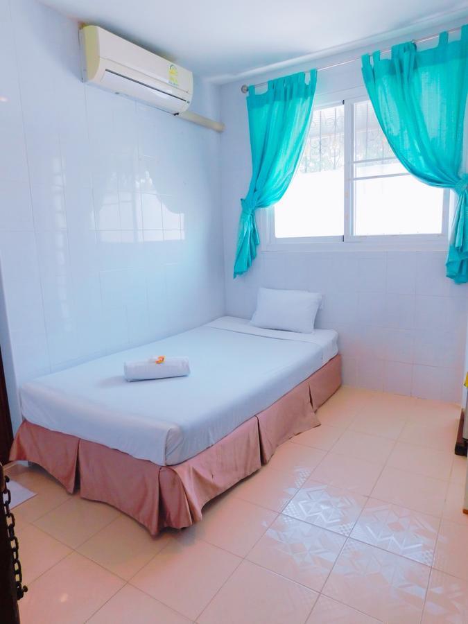 Be Fine Guesthouse Пхукет Экстерьер фото